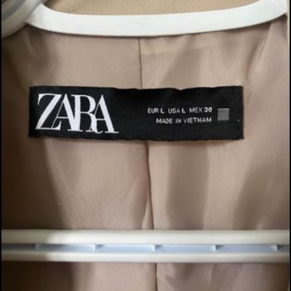 Zara Blazer in Sand - Picture 4 of 4